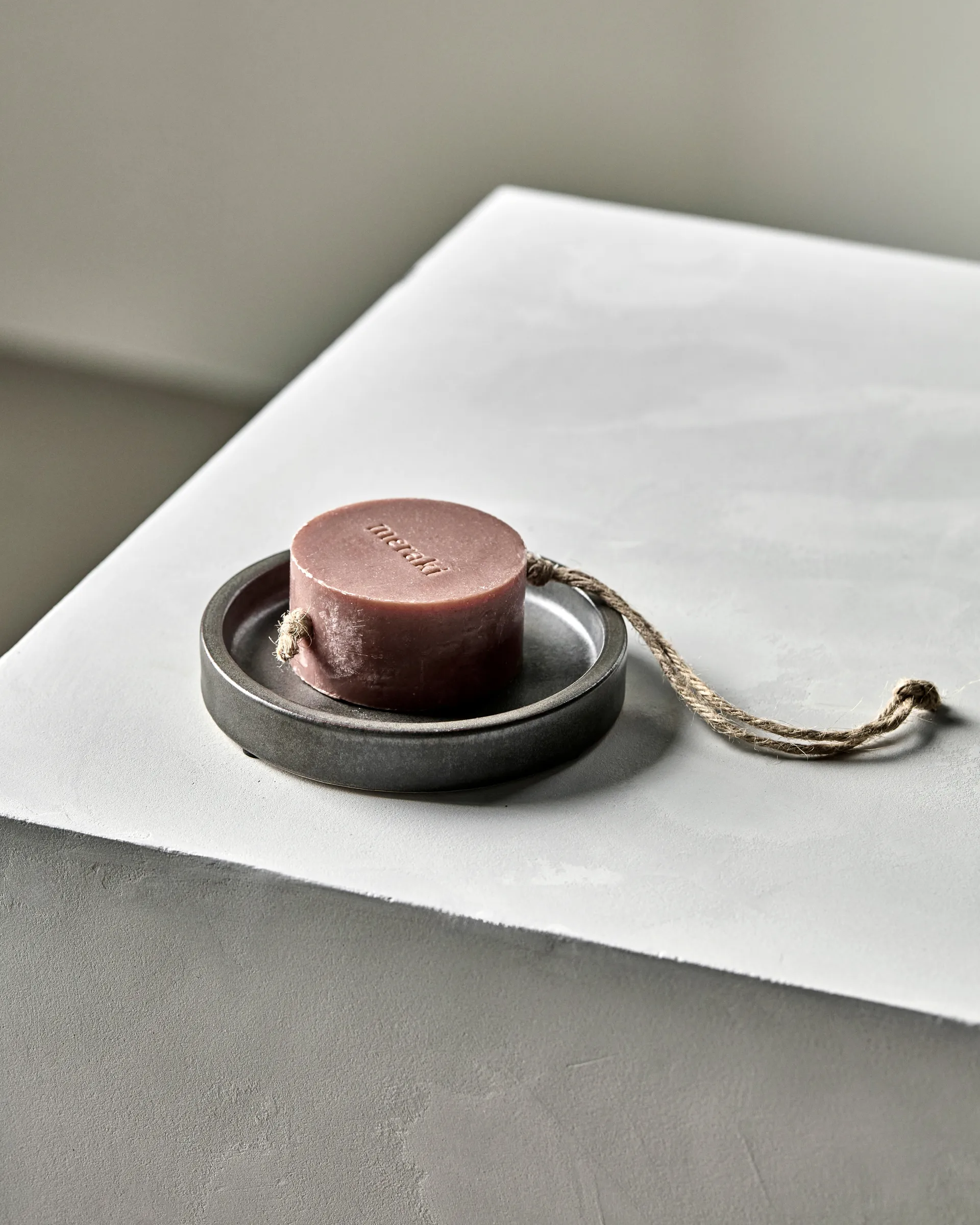 Datura zeephouder Ø12,5 cm, Donkergrijs Meraki