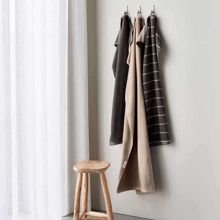 Solid handdoek 70x140 cm, Safari Meraki