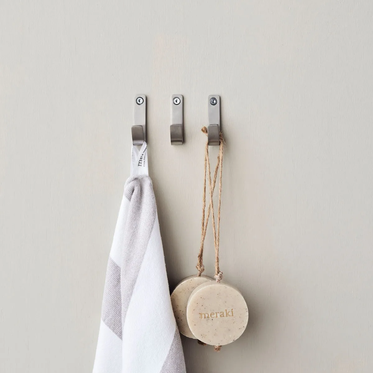 Thapsus haak 3-pack, Geborsteld staal Meraki