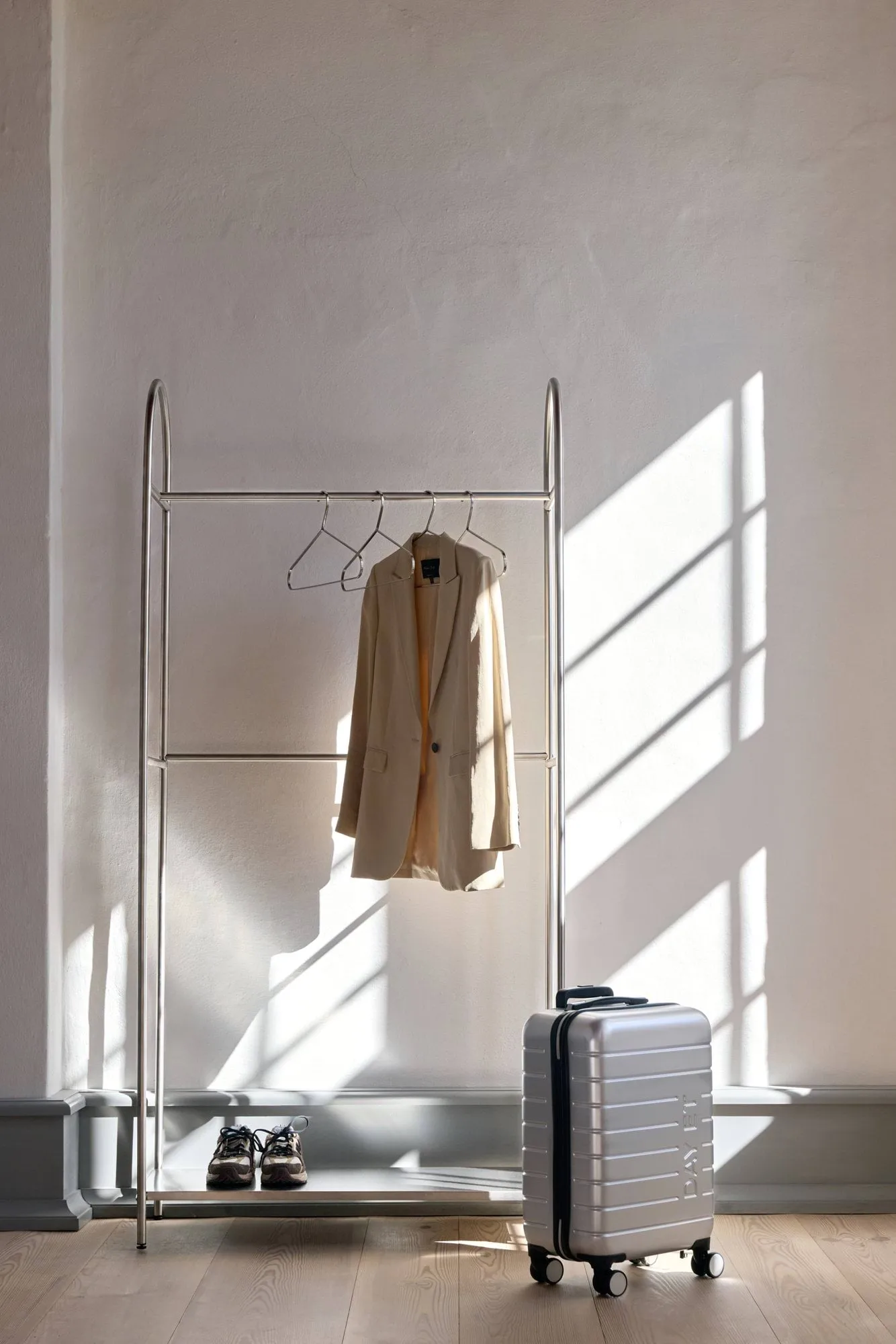 Arch kledingrek, Zilverkleurig, 39x92x186 cm Mette Ditmer