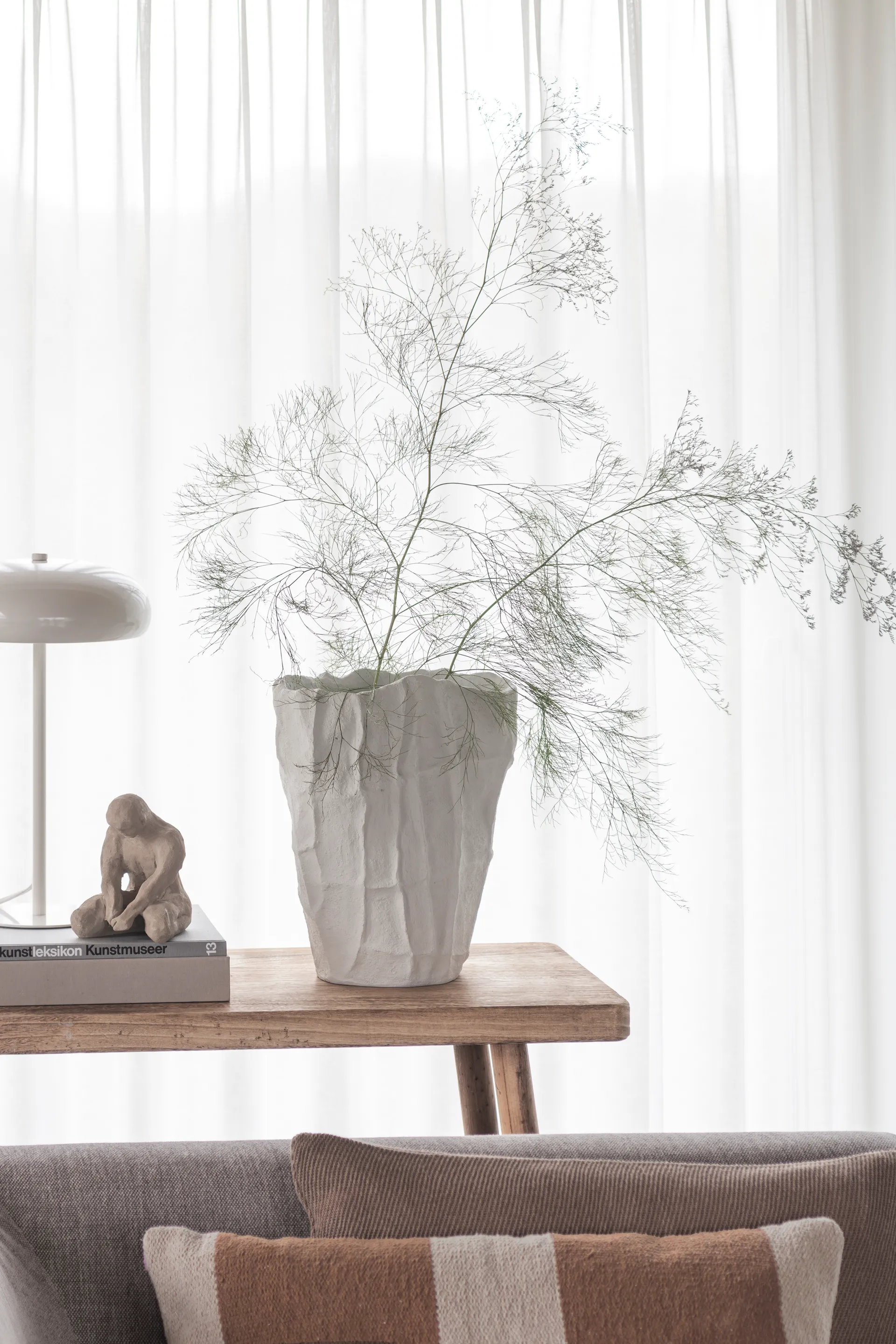 Art piece artistic vaas 33,5 cm, Off-white Mette Ditmer