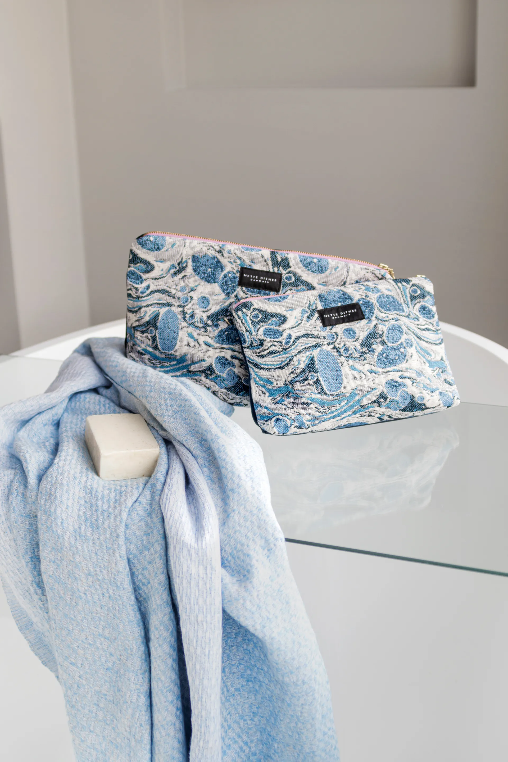 Bodrum badhanddoek, Light blue Mette Ditmer