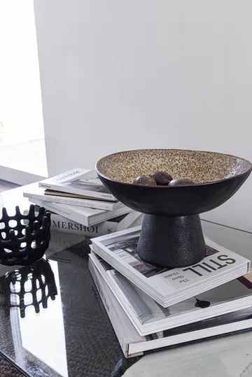 By Hand schaal op voet Ø31,5x20 cm - Sand - Mette Ditmer