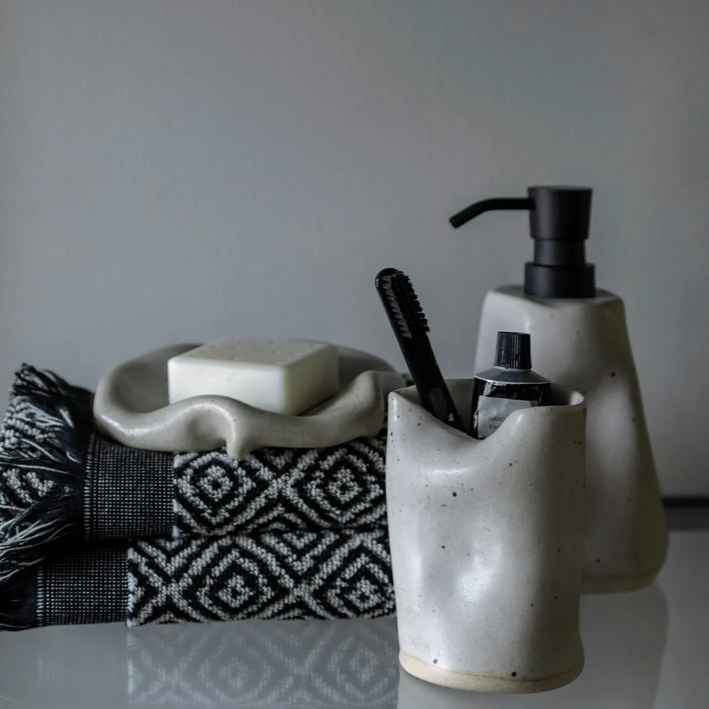 By Hand tandenborstelhouder, Light grey Mette Ditmer