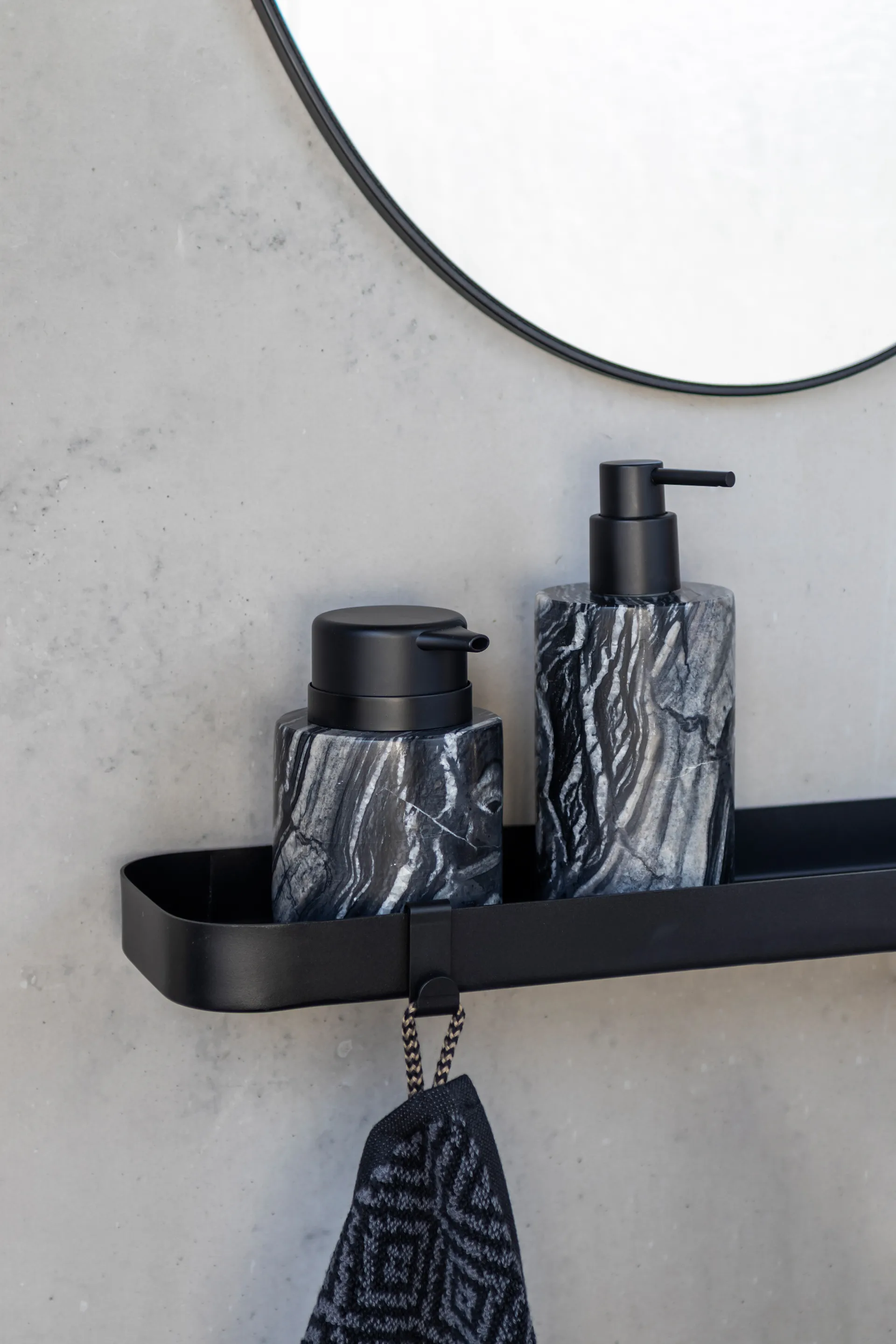 Carry gallery plank 12x52 cm, Black Mette Ditmer