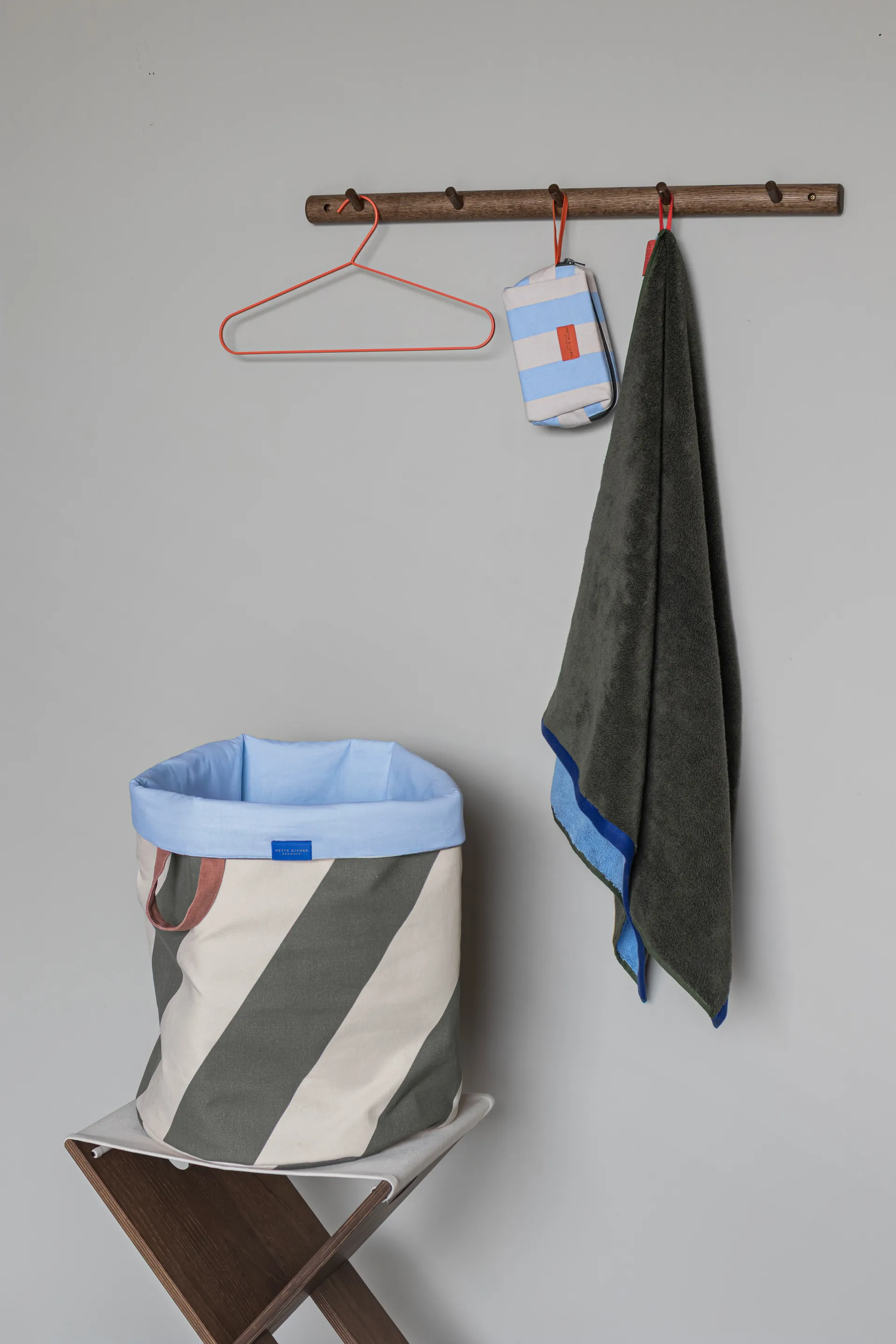 Diagonaal wasmand Ø40x50 cm, Dark olive-sand Mette Ditmer