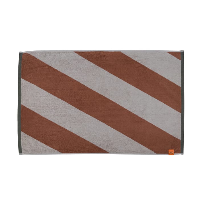 Diagonal badmat 50x80 cm - Baksteen - Mette Ditmer