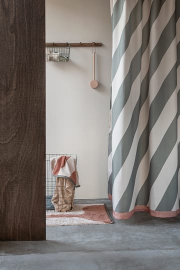 Diagonal douchegordijn 150x200 cm - Dark olive - Mette Ditmer