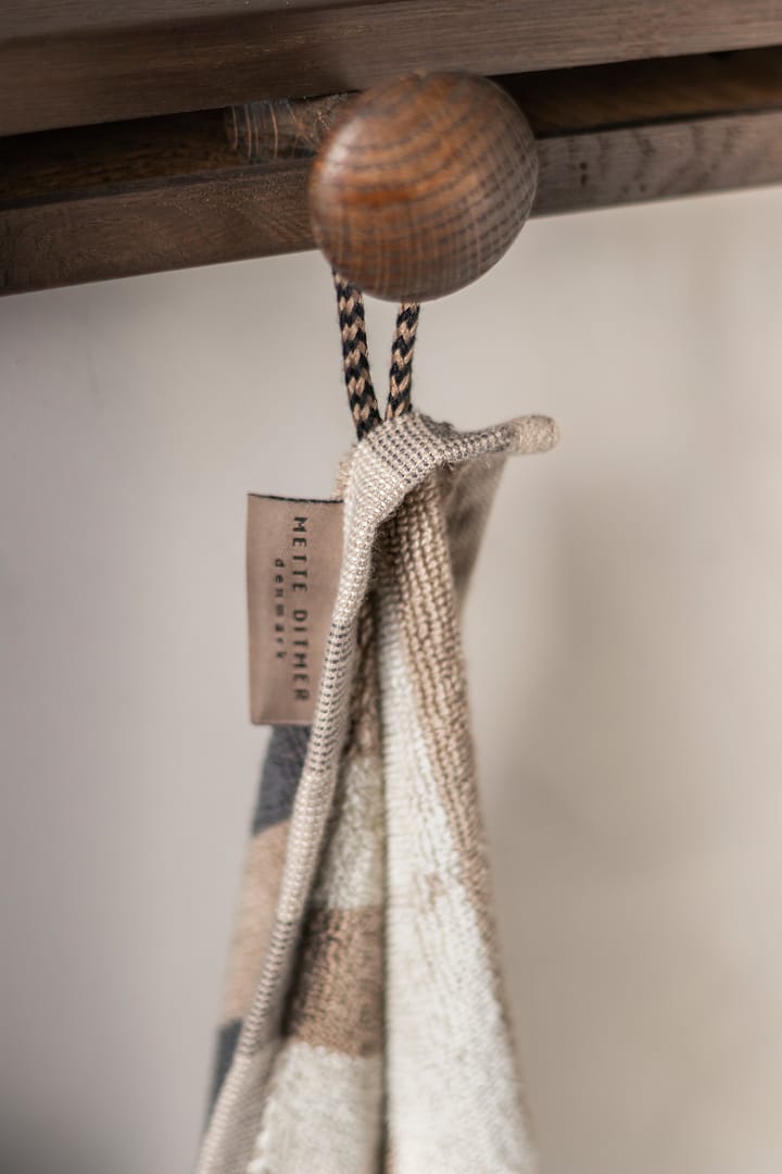 Disorder handdoek, Off-white Mette Ditmer