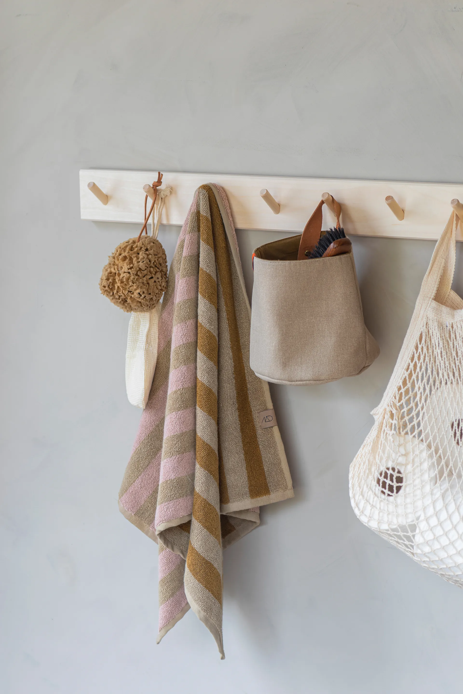 Disorder handdoek, Powder rose Mette Ditmer