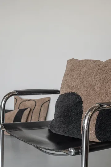 Figura tufted kussensloop 50x50 cm - Brown - Mette Ditmer