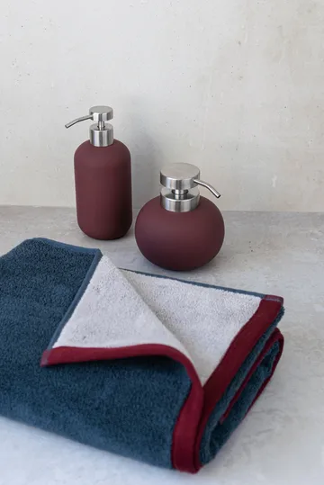 Lotus play zeepdispenser hoog, incl. 2 pompkoppen - Wine - Mette Ditmer