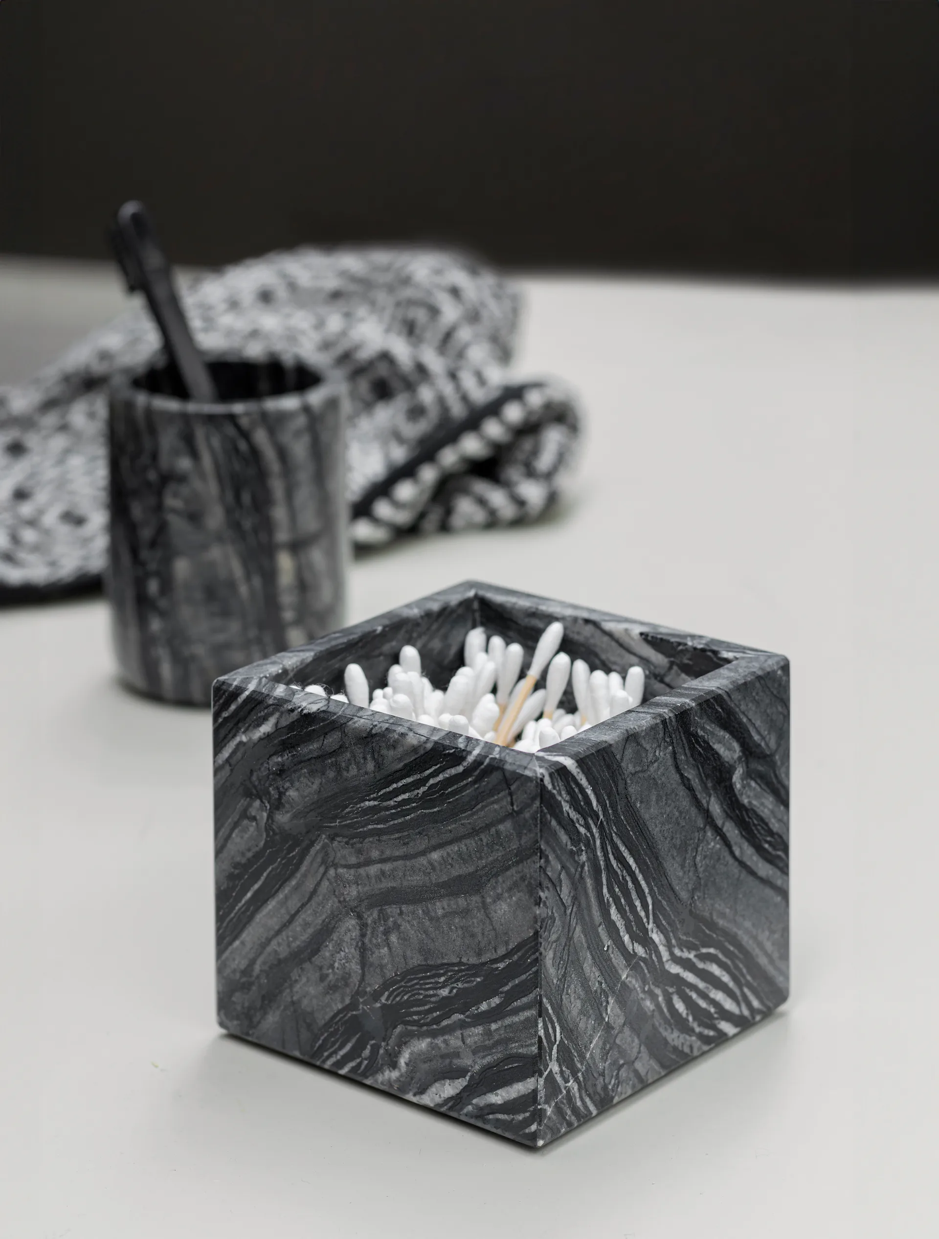 Marble cube 8,5x8,5 cm, Black-grey Mette Ditmer