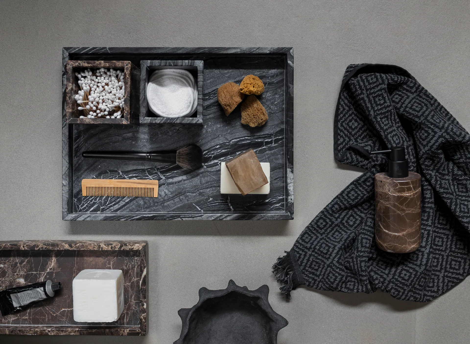 Marble decoratie dienblad large 30x40 cm, Black-grey Mette Ditmer