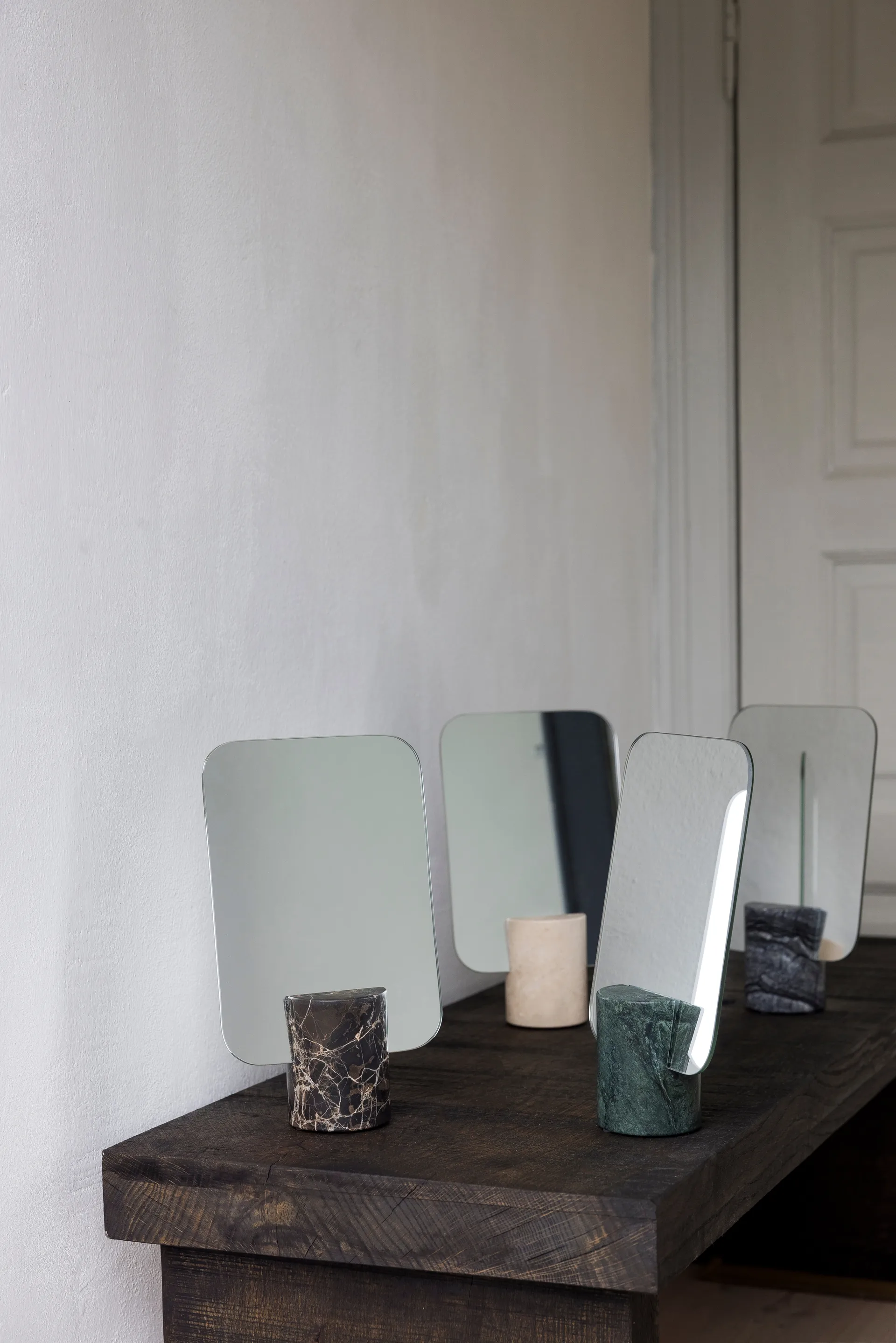 Marble tafelspiegel, Dark forest, 30 cm Mette Ditmer