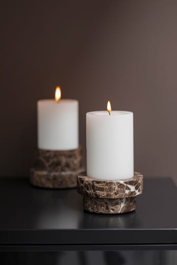 Marmeren kaarsenhouder voor blokkaarsen van 5 cm - Kastanjebruin - Mette Ditmer