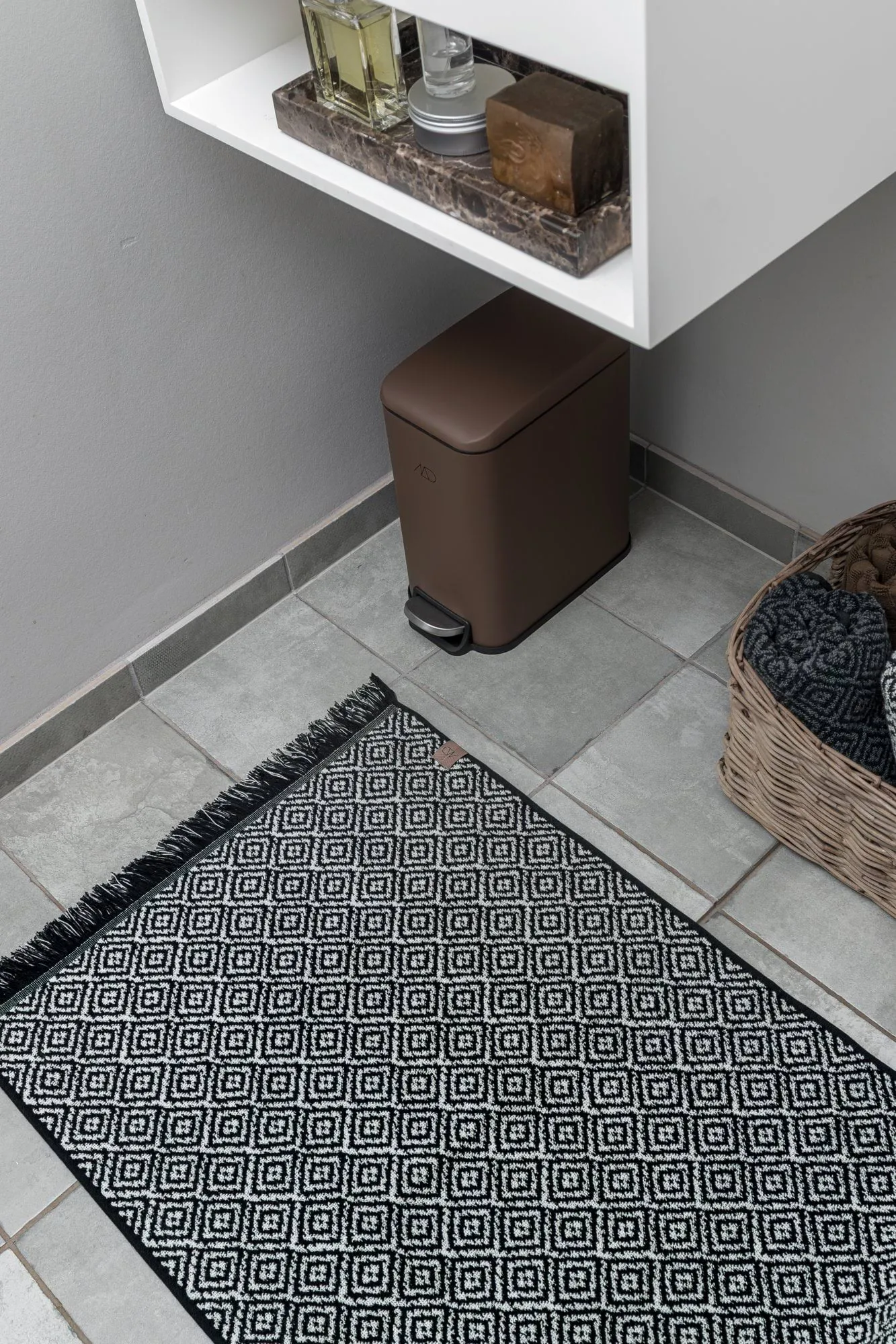 Morocco badmat 50x80 cm, Black-white Mette Ditmer