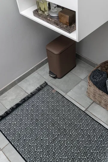 Morocco badmat 50x80 cm - Black-white - Mette Ditmer