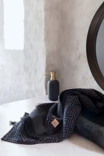 Morocco handdoek 50x95 cm - Black-grey - Mette Ditmer