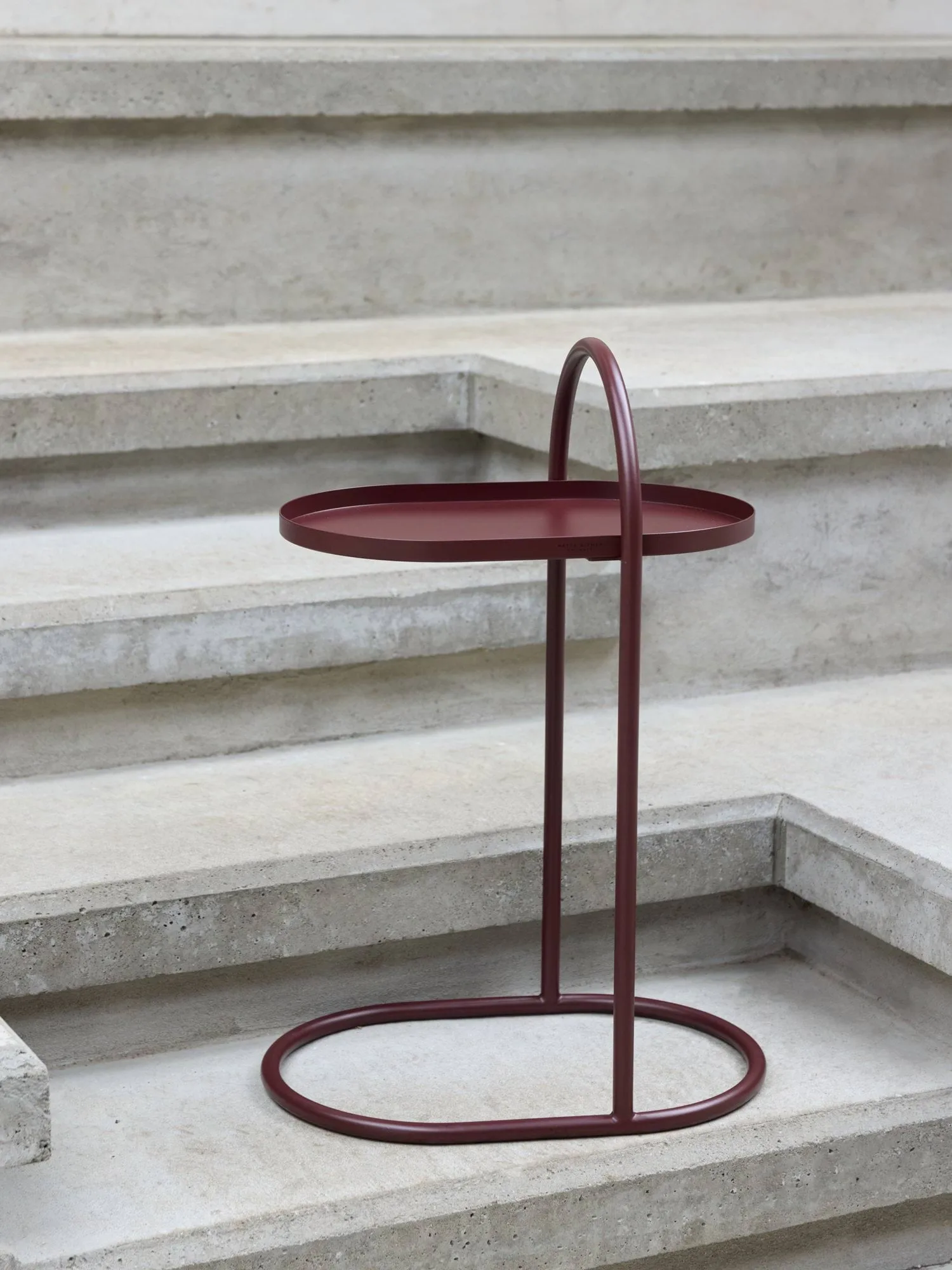 Moves bijzettafel, Rood, 34,5x51x75,5 cm Mette Ditmer