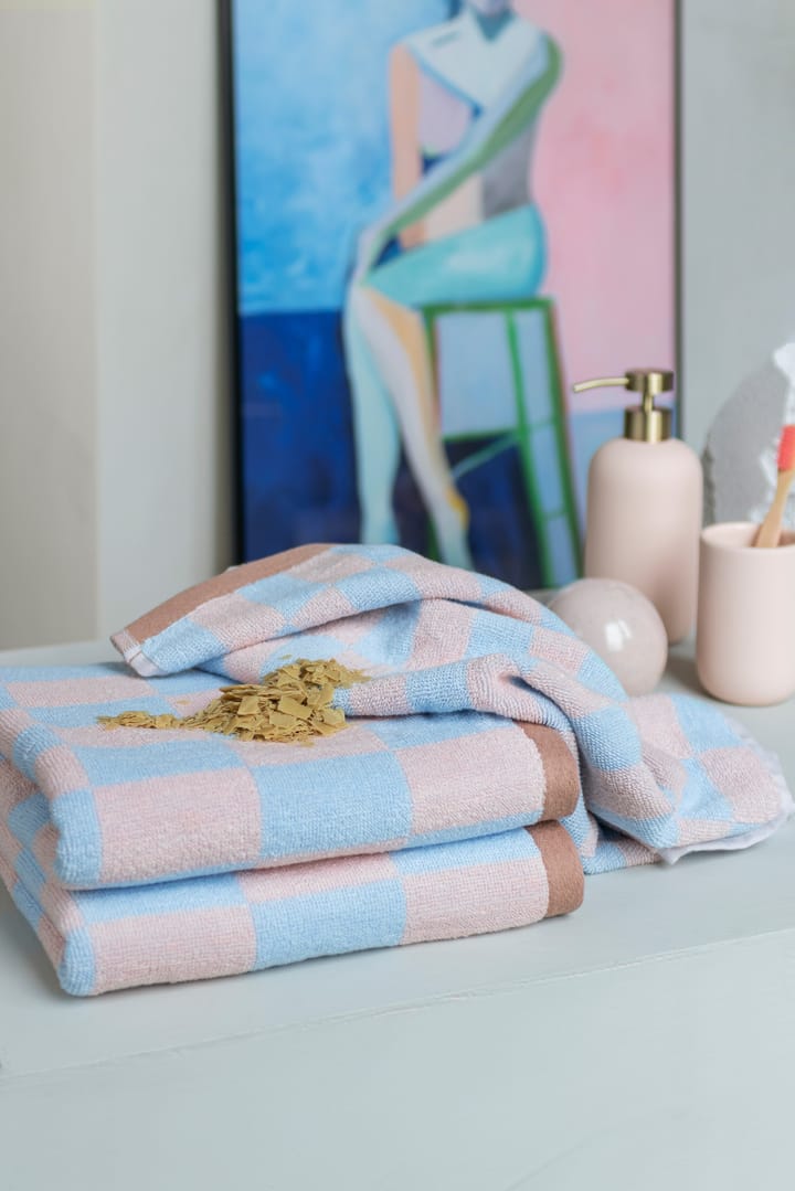 Retro handdoek 50x90 cm, Light blue Mette Ditmer