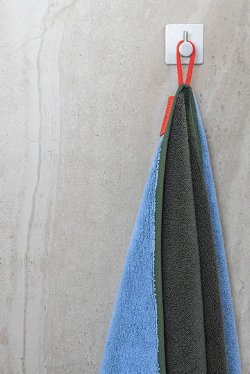 Soft badhanddoek 70x133 cm - Dark olive-light blue - Mette Ditmer