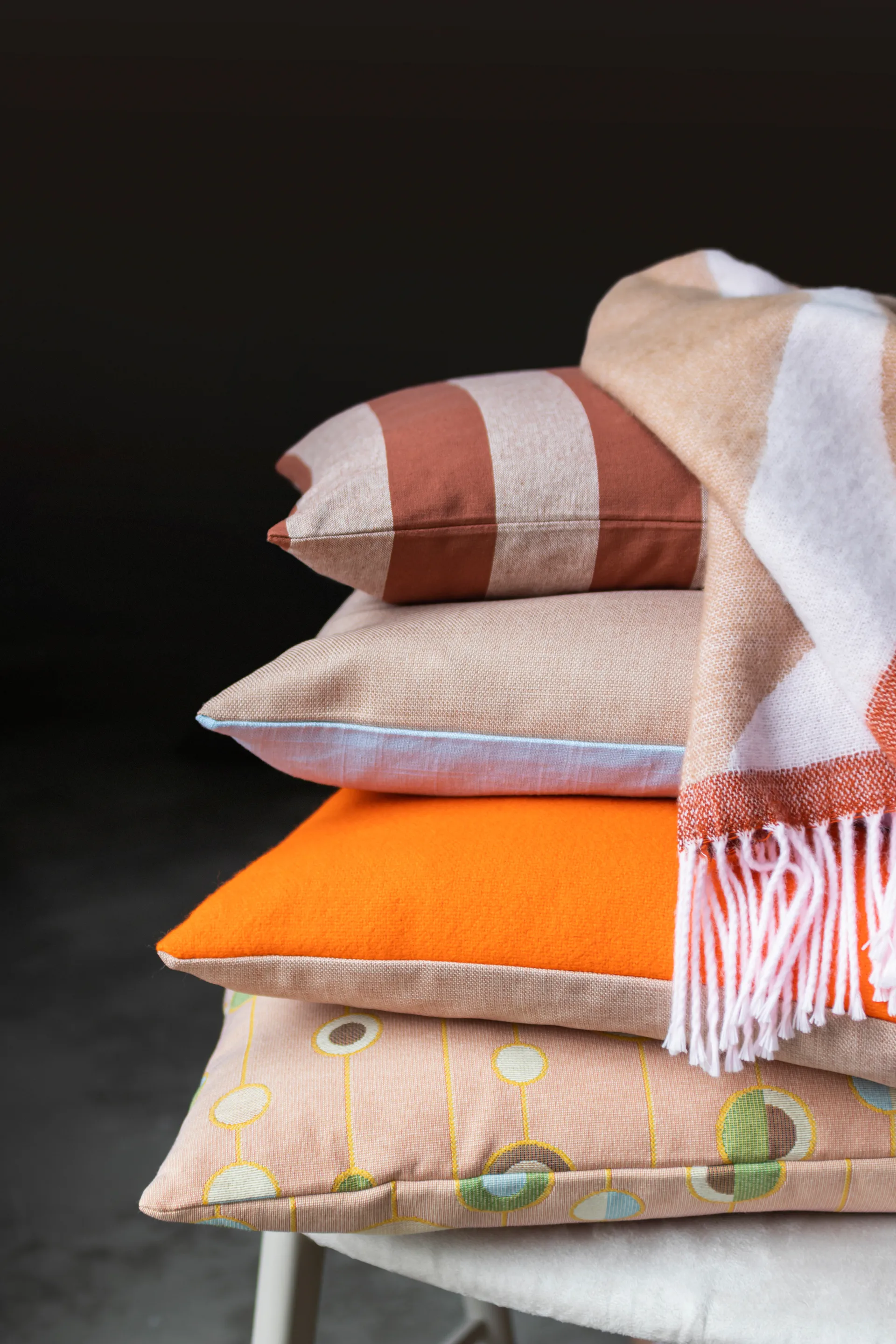 Spectrum kussen 50x50 cm, Orange-peach Mette Ditmer