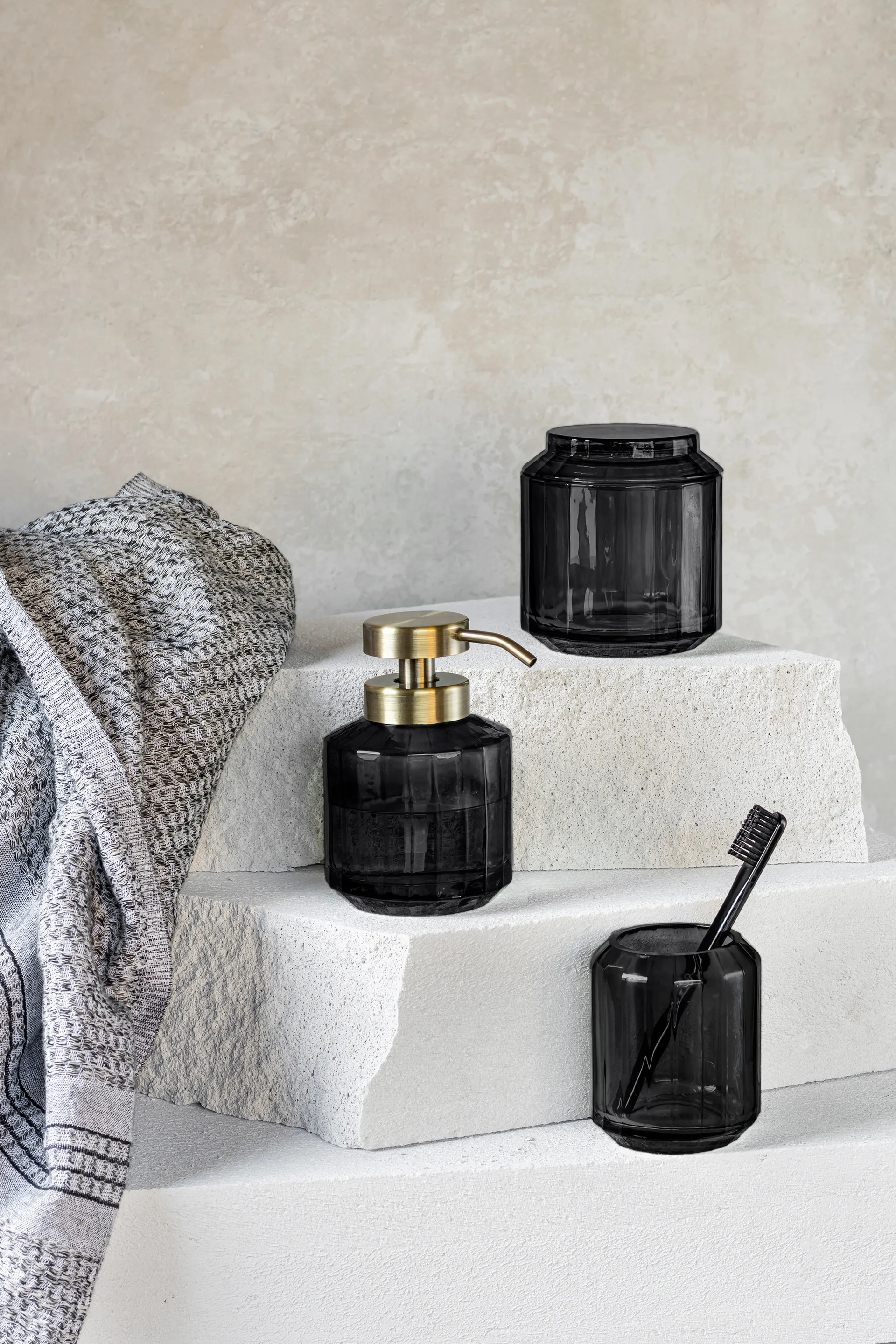 Vision zeeppomp laag, Black Mette Ditmer