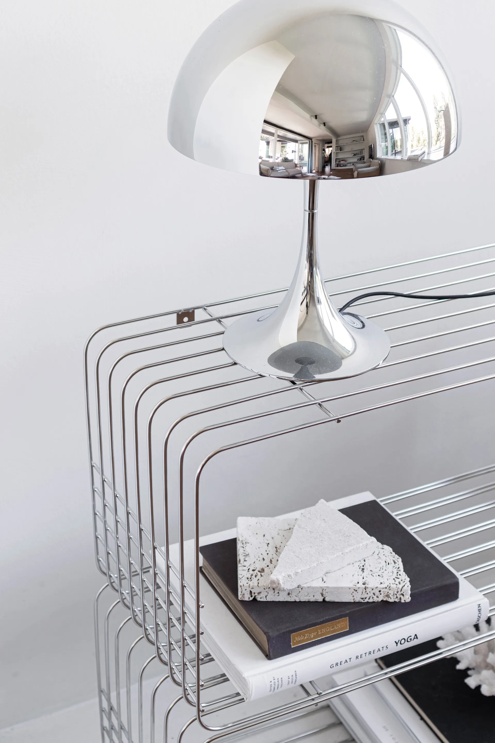 Wire wandplank, Chrome, 31x70x26 cm Mette Ditmer