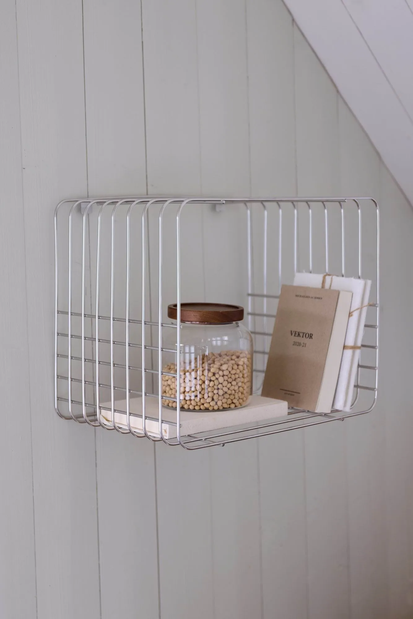 Wire wandplank, Short, chroom, 26x38x30,5 cm Mette Ditmer