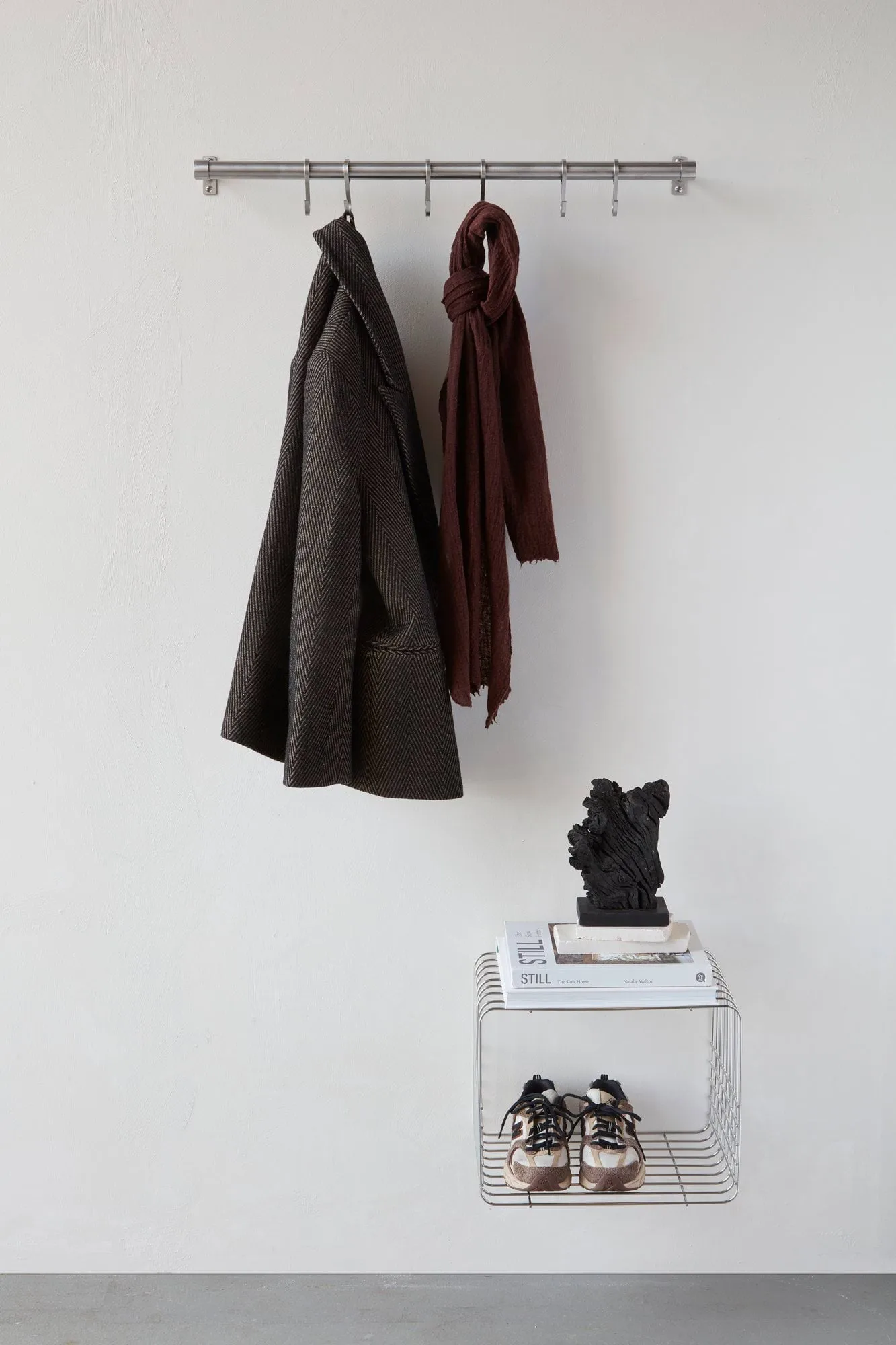 Wire wandplank, Short, chroom, 26x38x30,5 cm Mette Ditmer