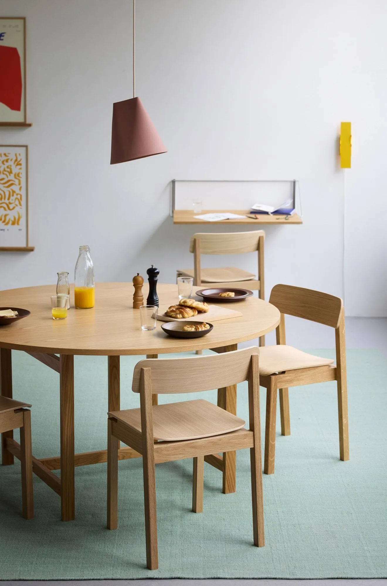 Everyday Chair stoel, gelakt eikenhout MOEBE