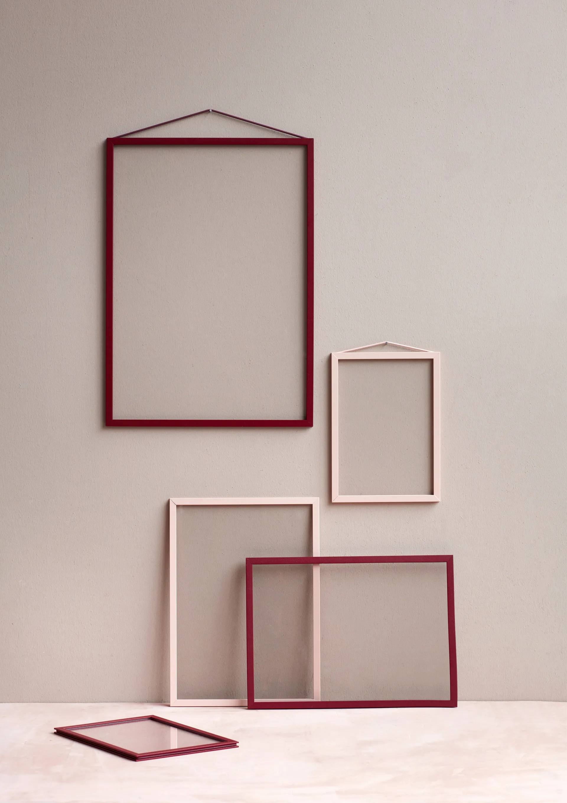 Moebe lijst A4 22,6x31,3 cm, Transparent, Red MOEBE