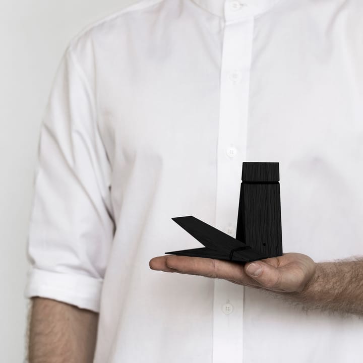 Moebe Pinch houten knijper, Zwart geverfd eiken MOEBE