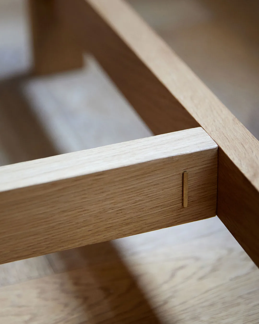 Moebe rechthoekige eettafel, Burgundy, 220x90 cm MOEBE