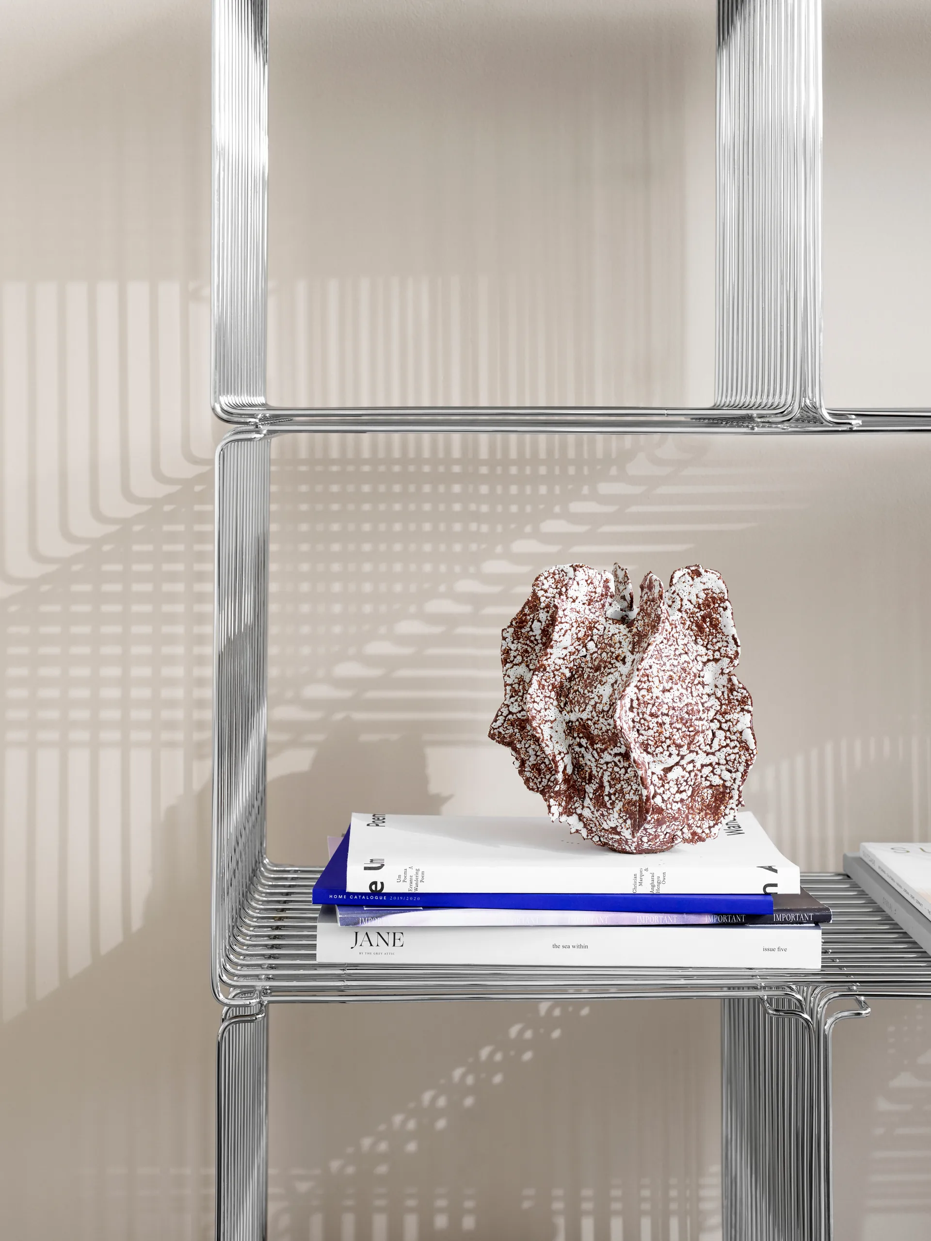 Panton Wire Single plank 34,8x34,8x34,8 cm, Chrome Montana