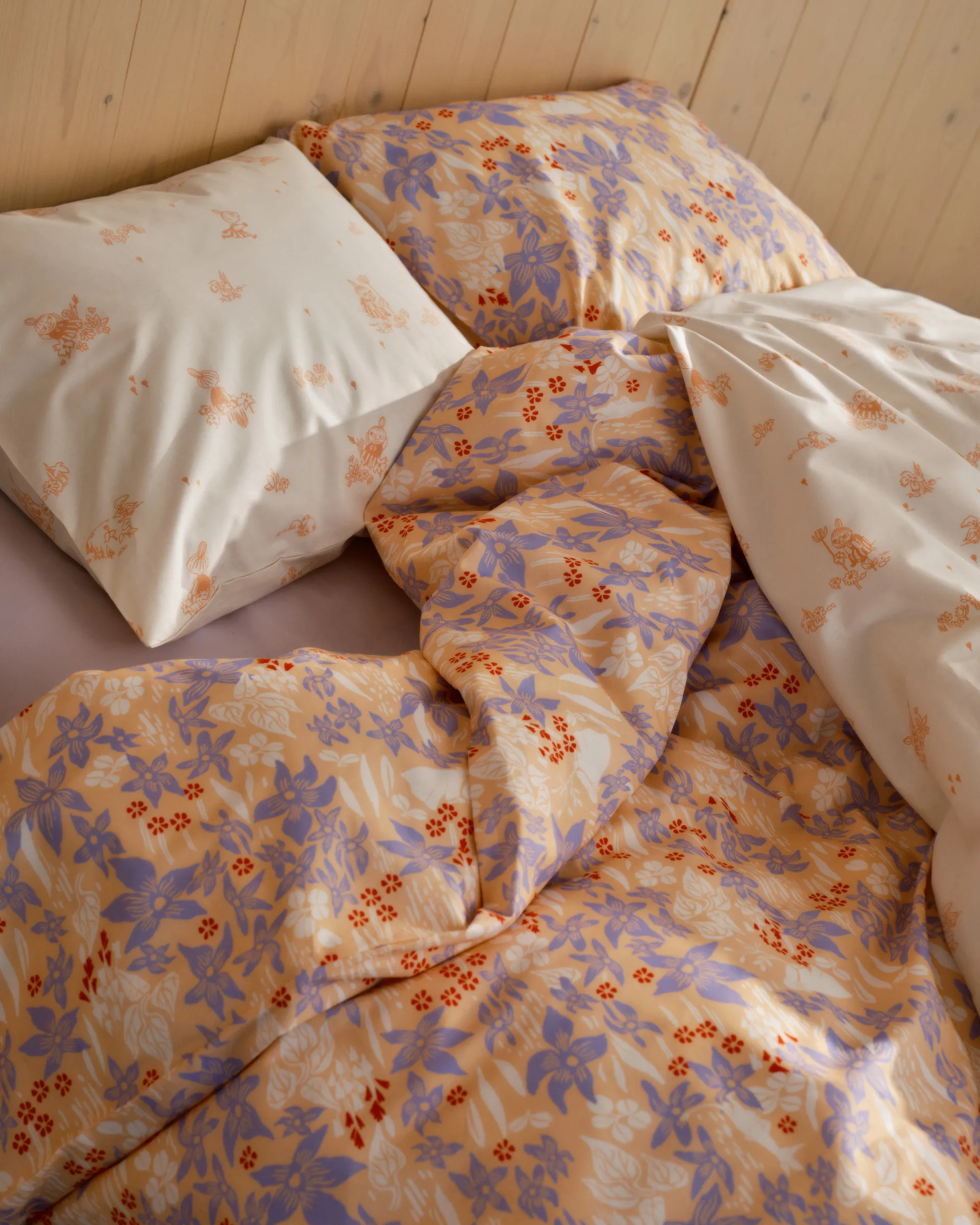 Moomin beddengoed 150x210 cm, Lelie beige Moomin Arabia