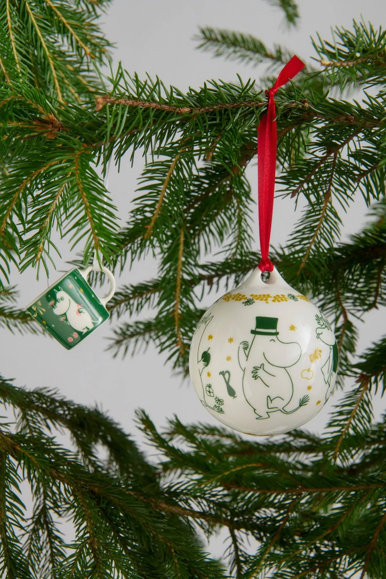 Mumin jaarbal Ø8 cm, 2026, Liefdesgeschenk Moomin Arabia