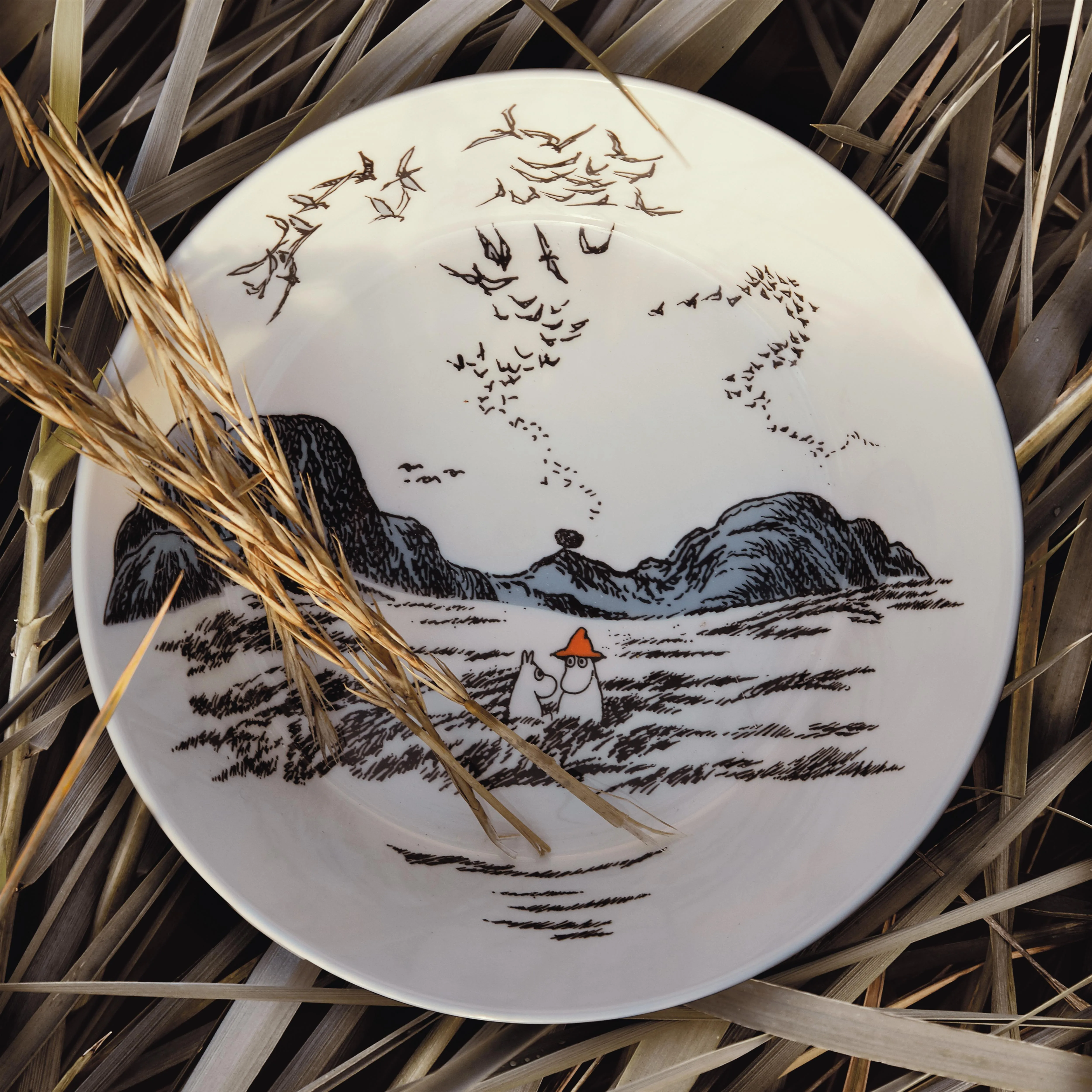 True to it's origins Moomin serveerschaal van Moomin Arabia