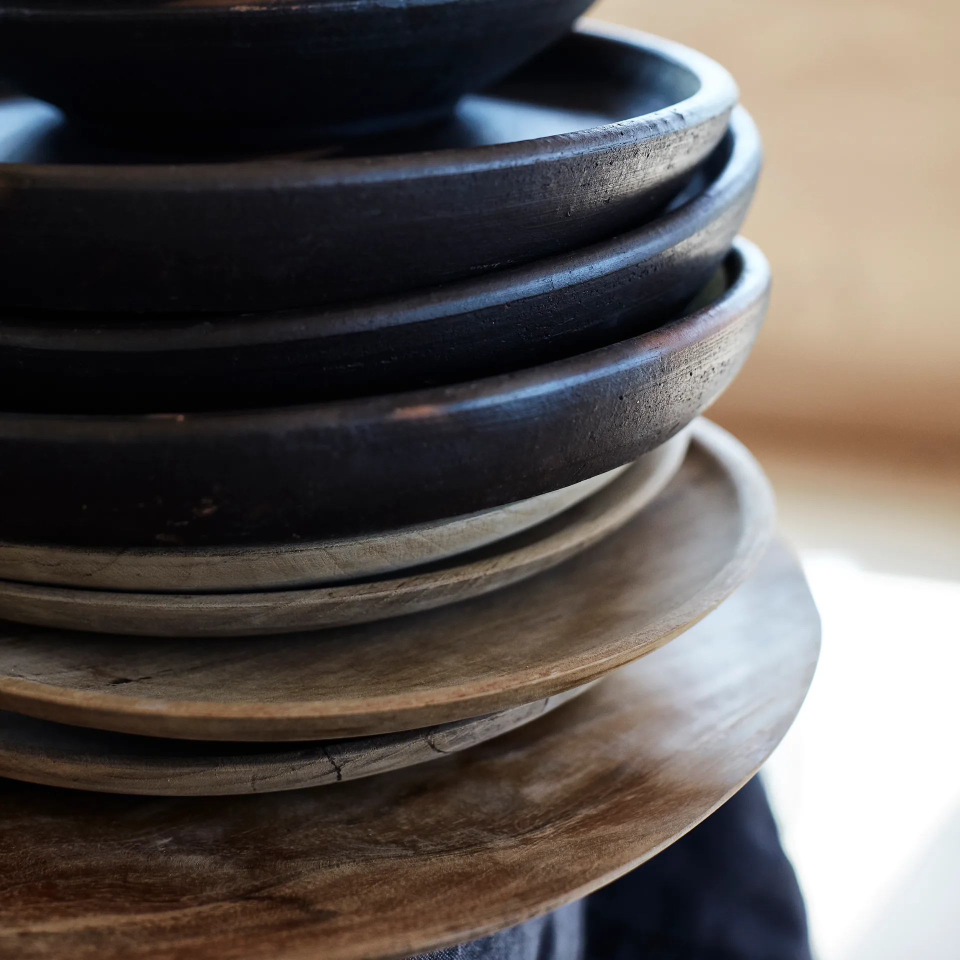 Muubs teak bord 37 cm, Natuur MUUBS