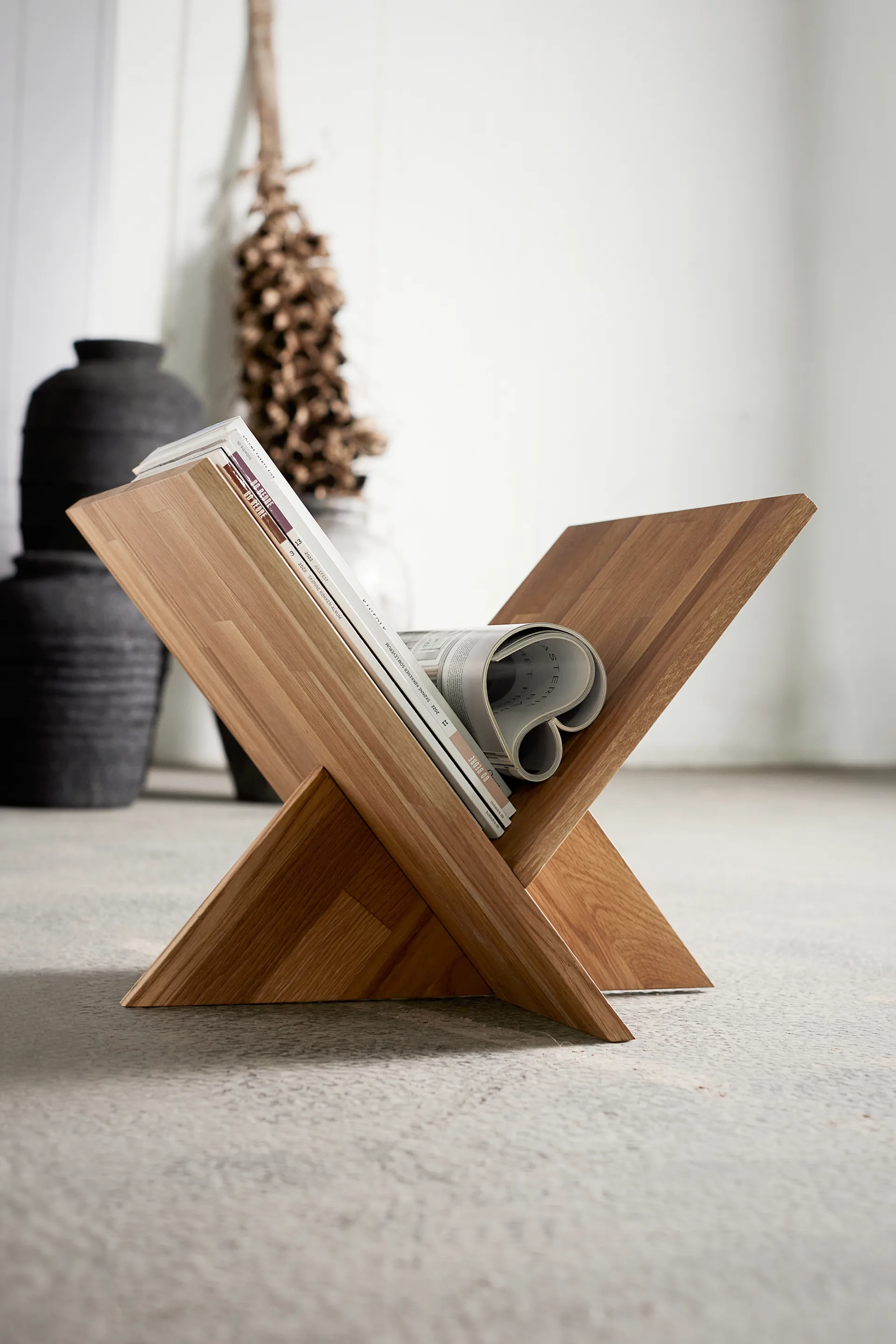 Ottowa tijdschriftenrek, Natural oak MUUBS