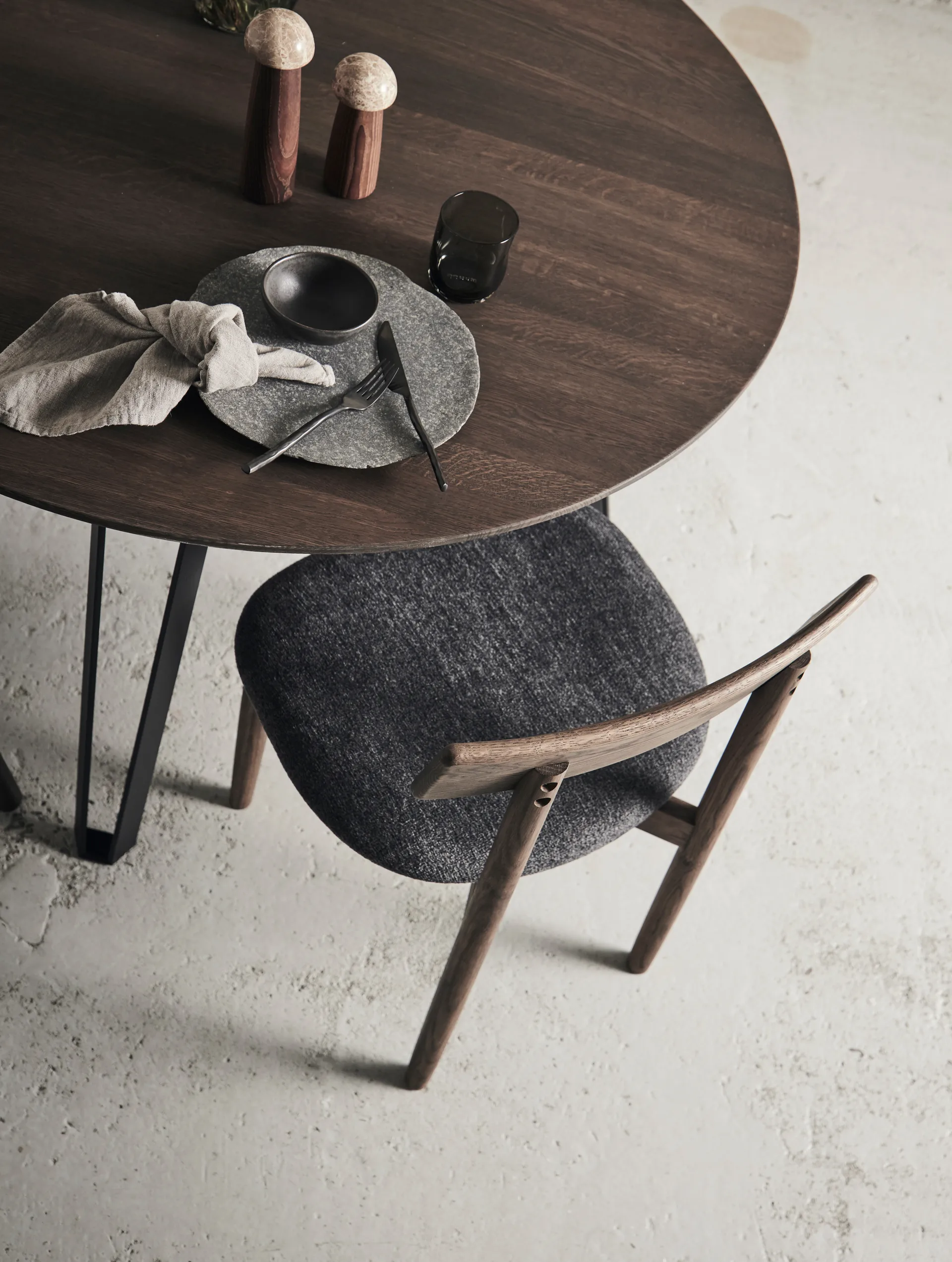 Yami zout- en pepermolen M, Verkoold essenhout-marmer MUUBS