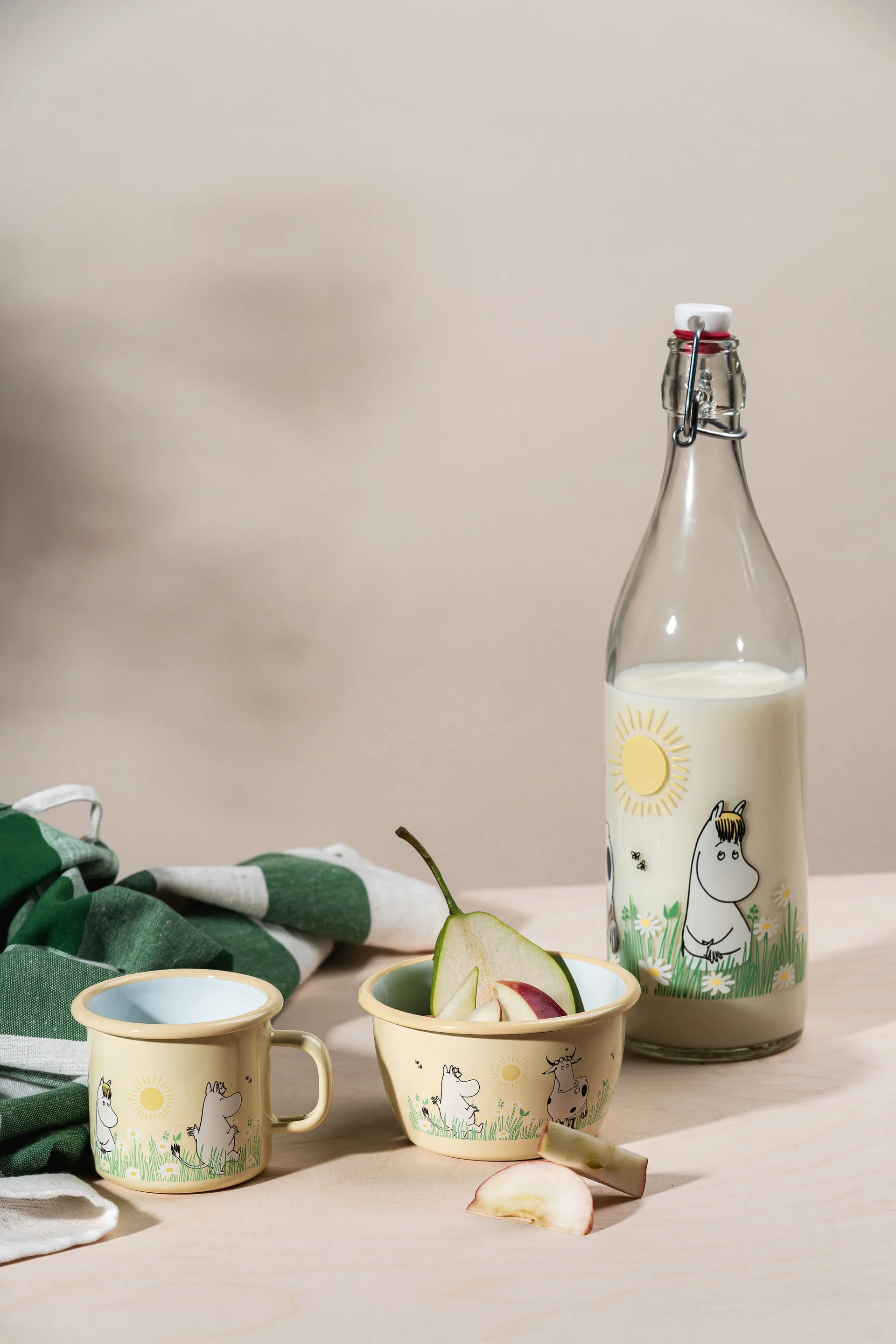 Moomin emailleschaal 30 cl, Meadow Muurla