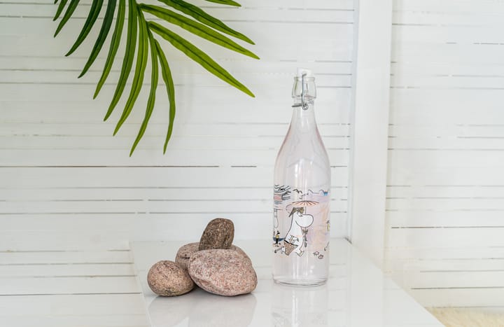 Moomin glazen fles 1 L, The Beach Muurla