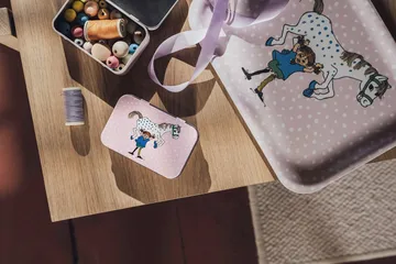 pippi blik 10x6,5x3 cm - Pippi and the Horse - Muurla