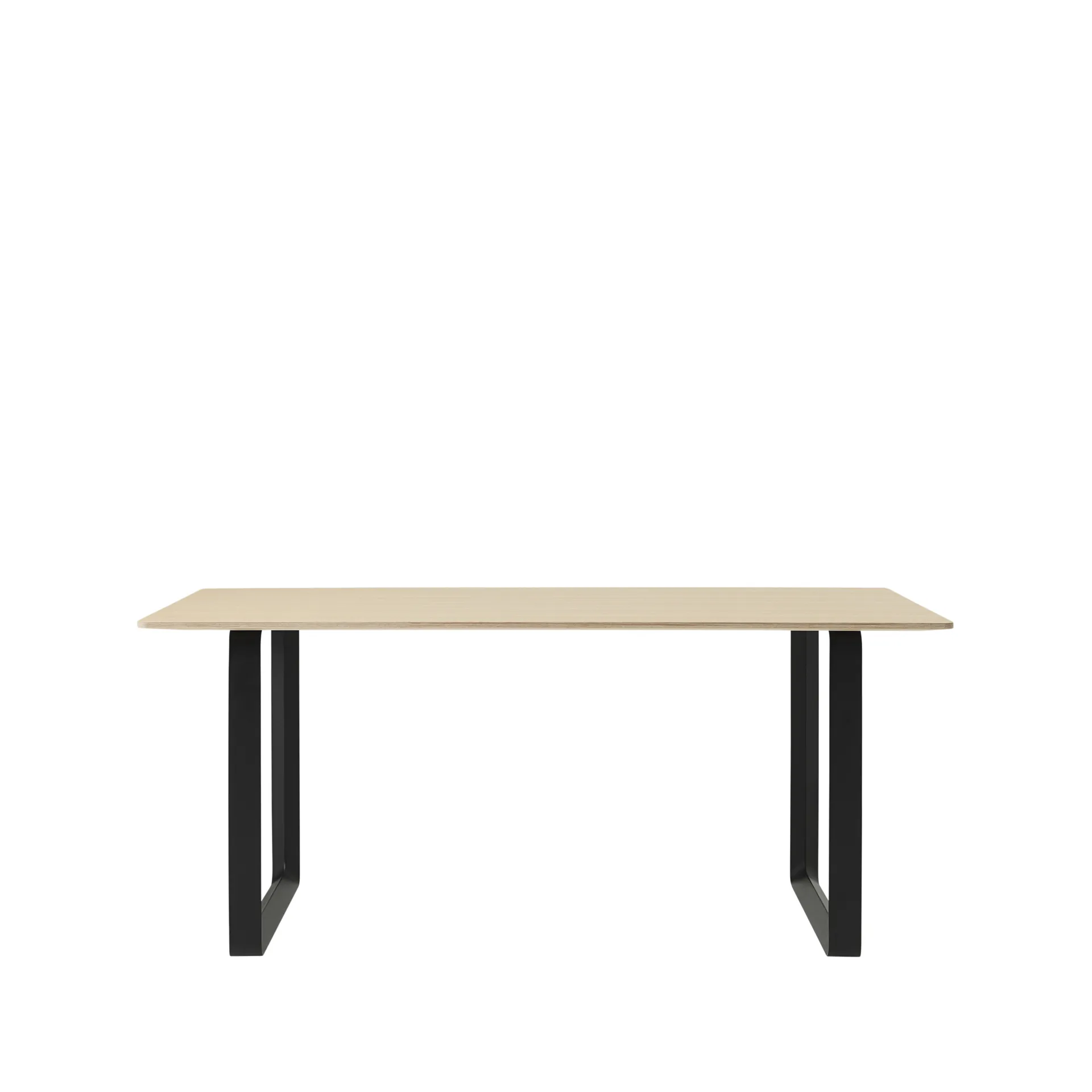 70/70 eettafel 170x85 cm, Oak veneer-Plywood-Black Muuto