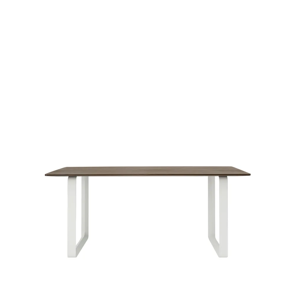 70/70 eettafel 170x85 cm, Solid smoked oak-White Muuto