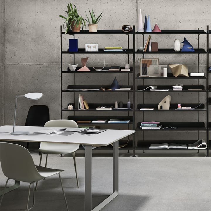 70/70 eettafel 170x85 cm, White laminate-Plywood-Sand Muuto