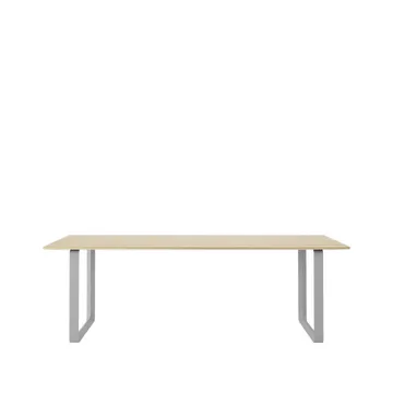 70/70 eettafel 225x90 cm - Solid oak-Grey - Muuto