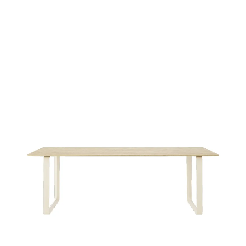 70/70 eettafel 225x90 cm, Solid oak-Sand Muuto
